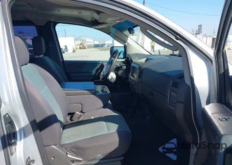 2004 Nissan Titan Xe из США, поврежденный, VIN 1N6AA06AX4N533965